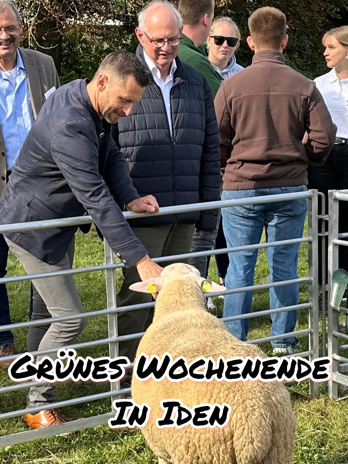 Chris Schulenburg mit Staatssekretr Zender