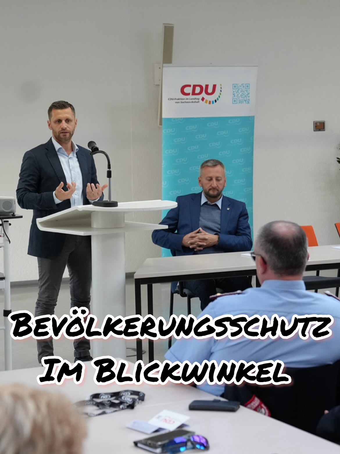 Chris Schulenburg berichtet zu den innenpolitischen Themen des Bevlkerungsschutzes. 
